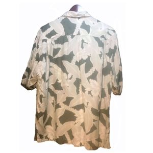 Tommy Bahama Shirts - Tommy Bahama Green Hawaiian Shirt Size M Tommy Bahama Shirts - Tommy Bahama Green Hawaiian Shirt Size M